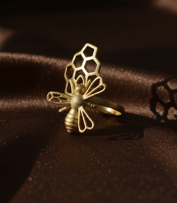 Gold Honeybee Ring